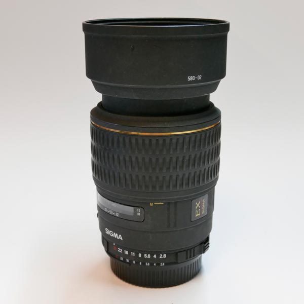 (Myyty) Sigma EX 105mm f/2.8 D Macro (Nikon) (Käytetty)
