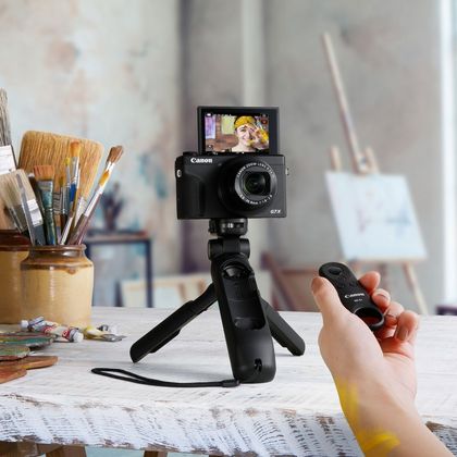 Canon PowerShot G7 X Mark III Premium Vlogger Kit 