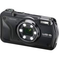 Ricoh WG-6 -vedenkestävä digikamera - Musta