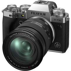 FujiFilm X-T4 + 16-80mm F4 OIS WR Kit (hopea)