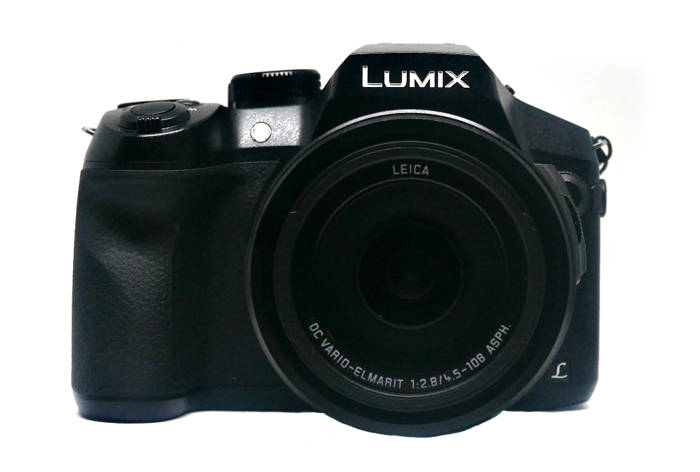 (Myyty) Panasonic Lumix DMC-FZ300 (käytetty)