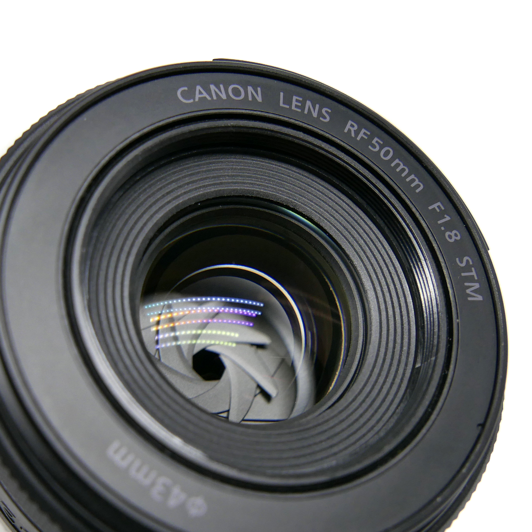 (myyty) Canon RF 50mm f/1.8 STM (takuu) (käytetty)