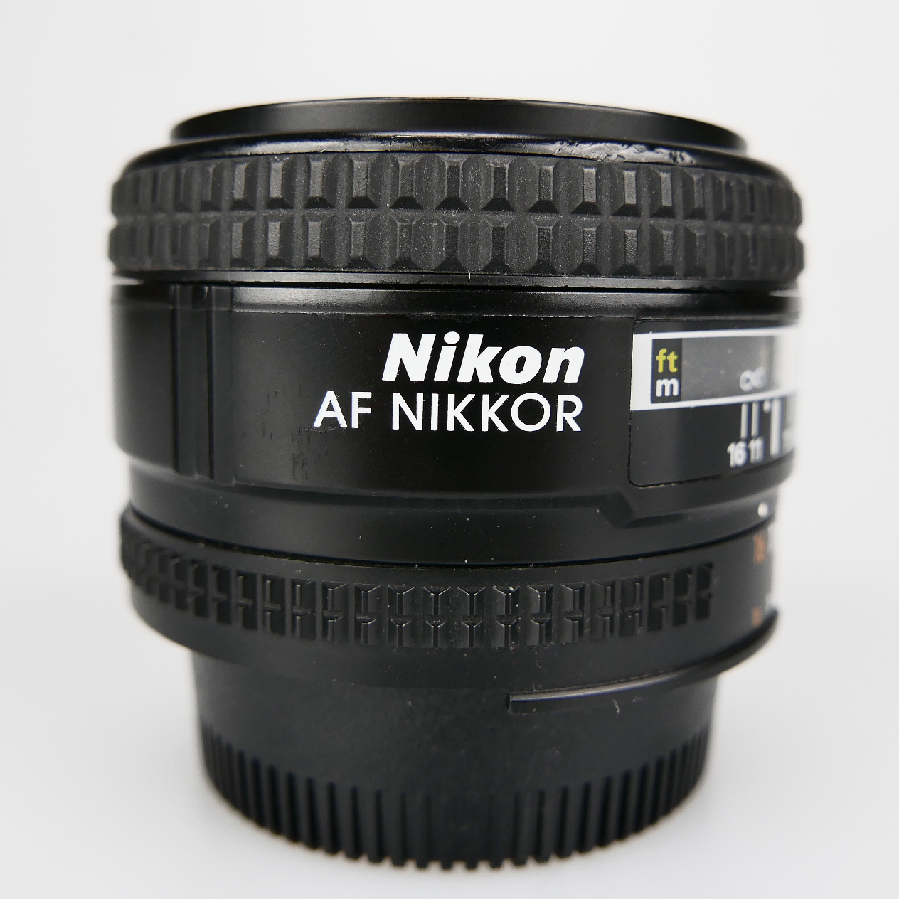 (Myyty) Nikon AF Nikkor 50mm f/1.4D (käytetty)