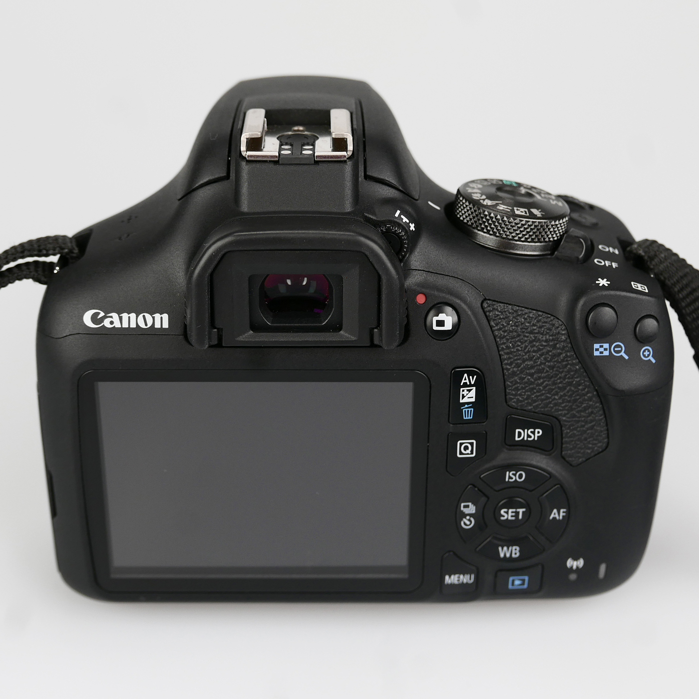 (Myyty) Canon EOS 2000D + 18-55mm IS II (SC: 2750) (käytetty)