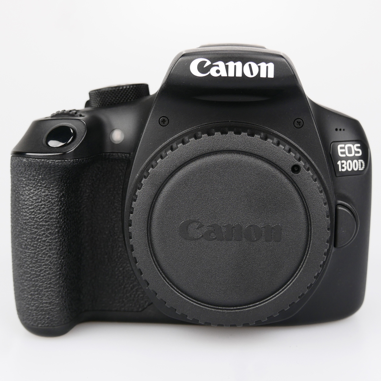 (Myyty) Canon EOS 1300D runko (käytetty)