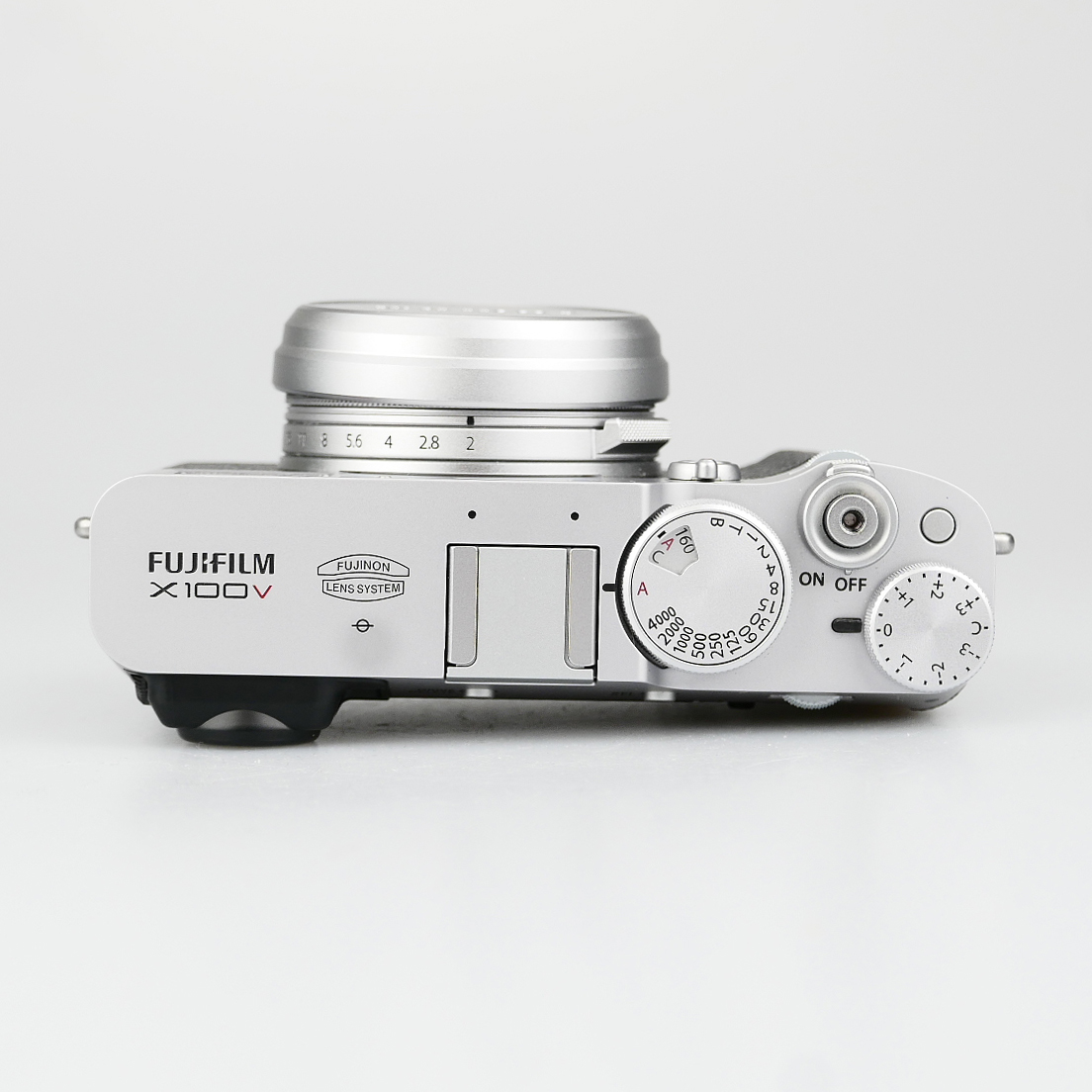 (Myyty) Fujifilm X100V (SC 1600) (käytetty)