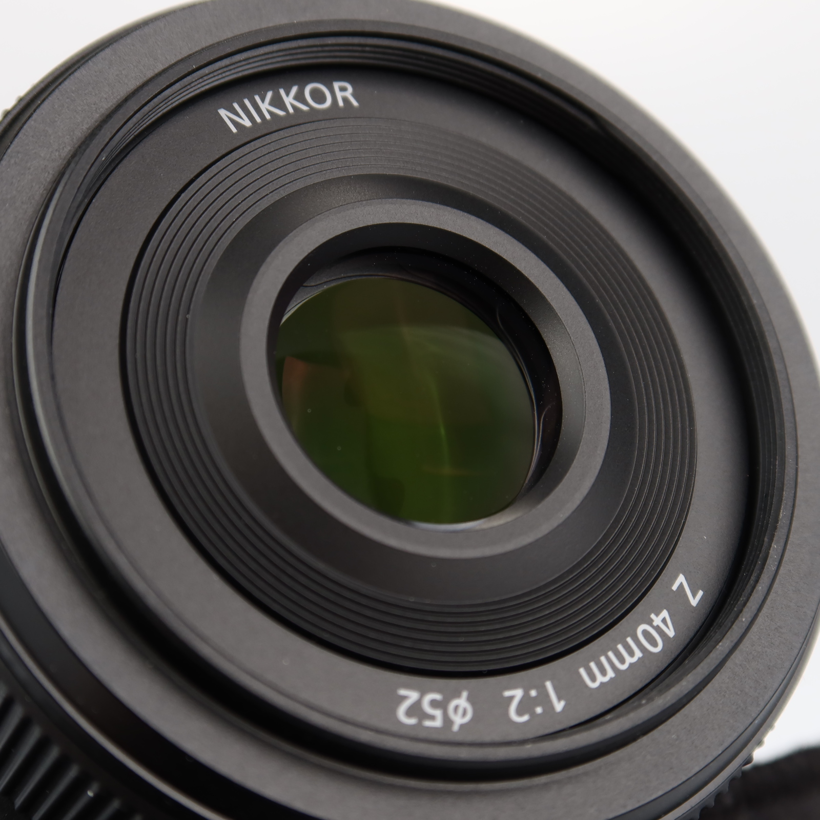 (Myyty) Nikon Nikkor Z 40mm f/2 (Käytetty) (Takuu)