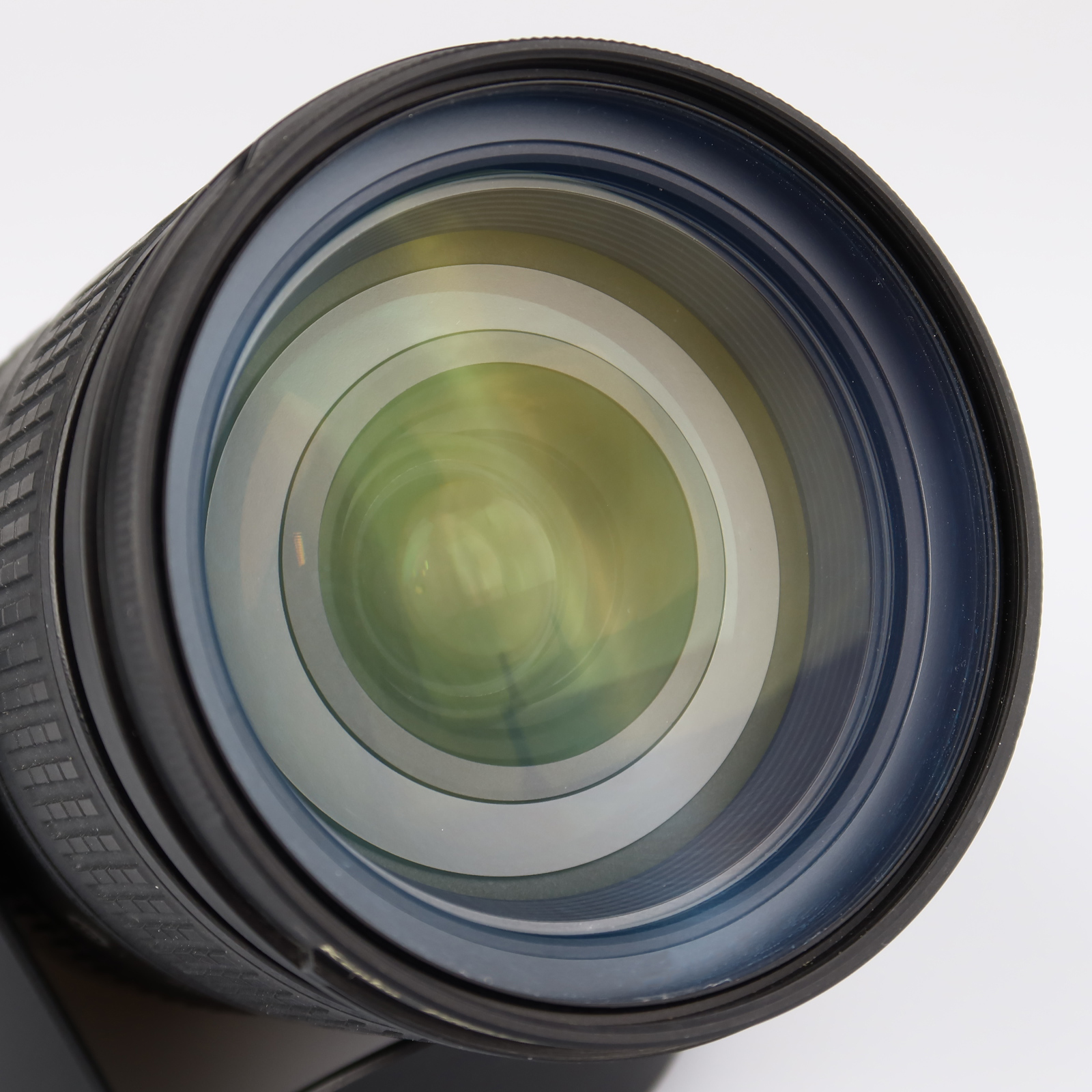 (Myyty) Nikon AF-S Nikkor 28-300mm f/3.5-5.6 G ED VR (käytetty)