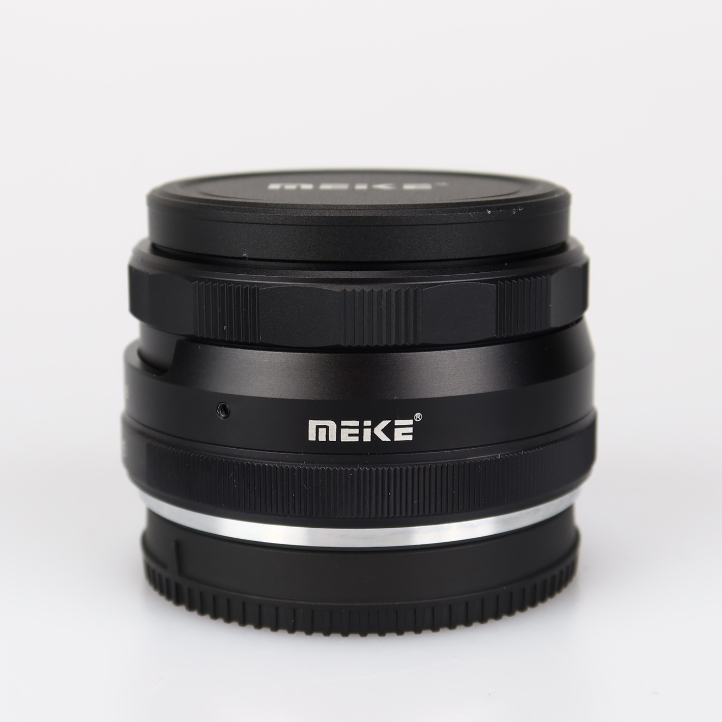 (Myyty) Meike 35mm f/1.4 (Fuji X) (käytetty)