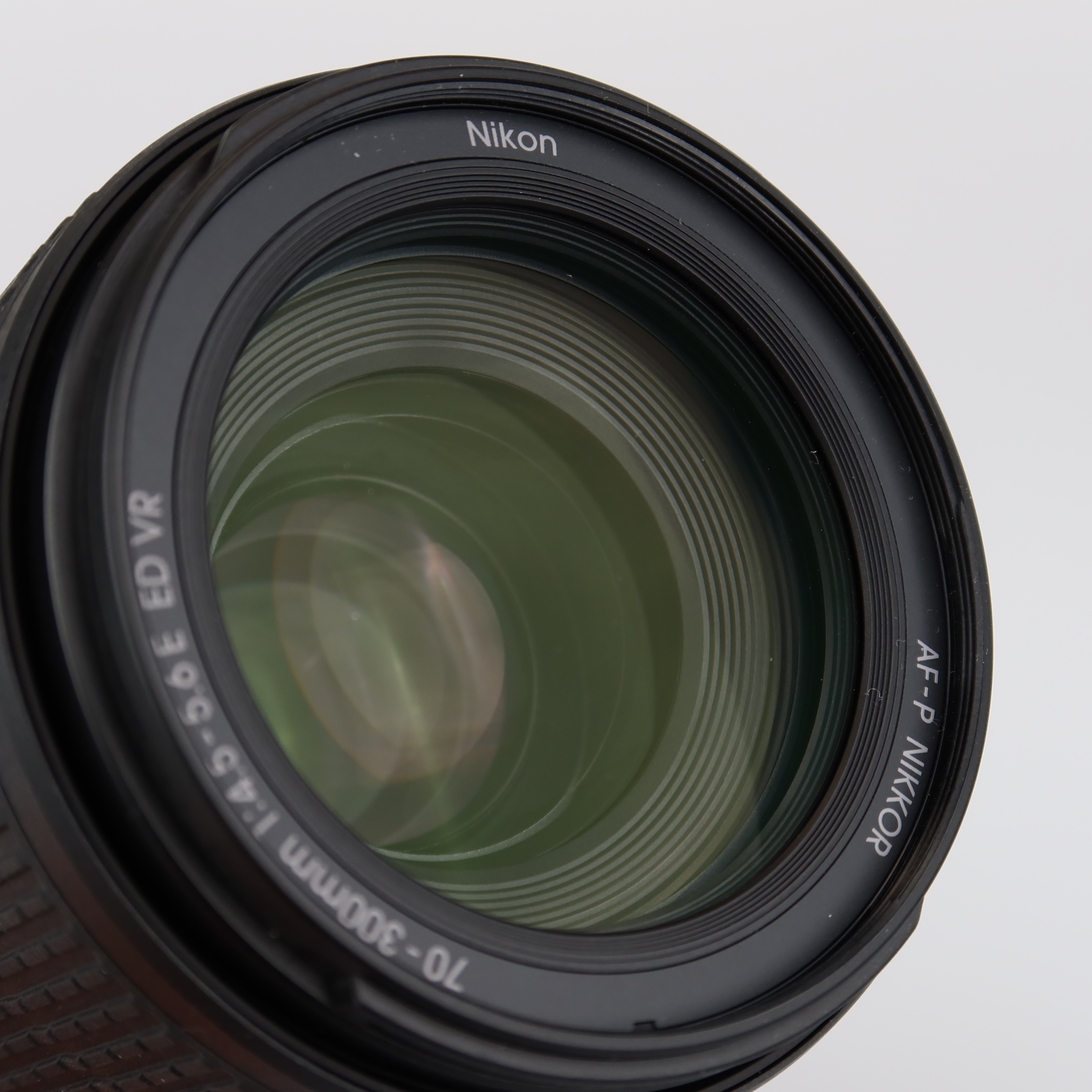 (Myyty) Nikon AF-P Nikkor 70-300mm f/4.5-5.6E ED VR (käytetty) (Takuu)