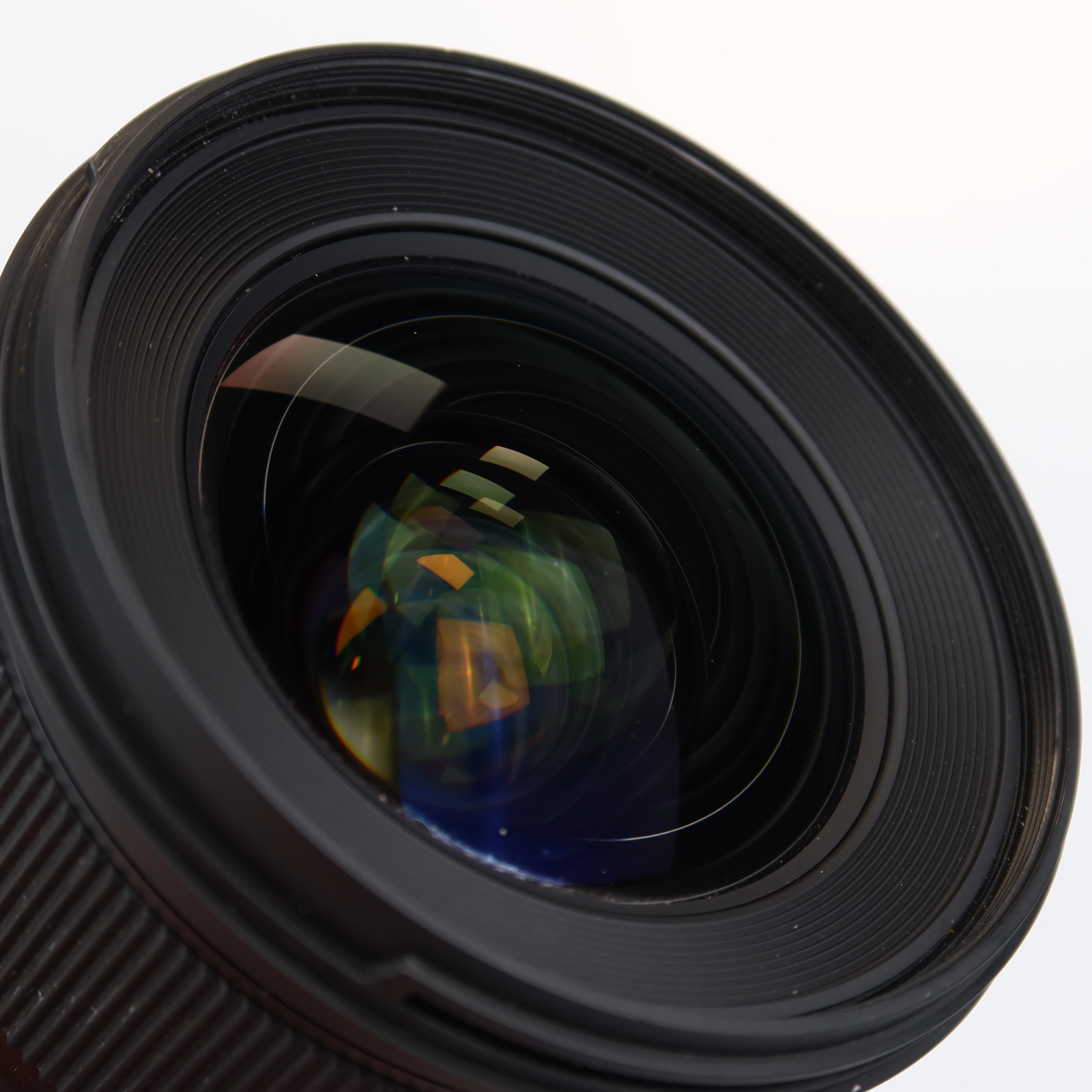(Myyty) Sigma 24mm f/1.4 Art DG HSM (Canon) (käytetty)