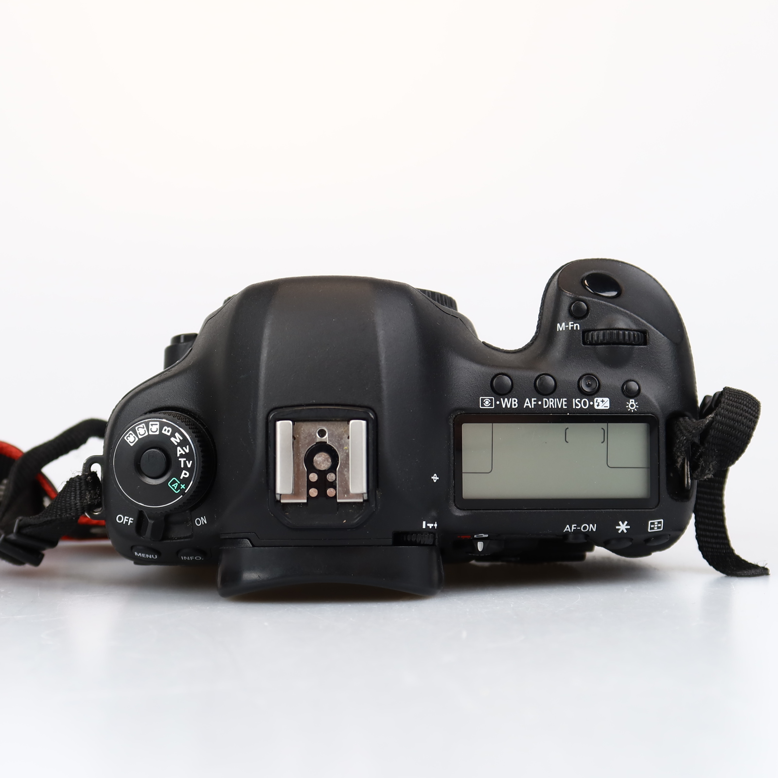 (Myyty) Canon EOS 5D Mark III runko (SC 18153) (käytetty)