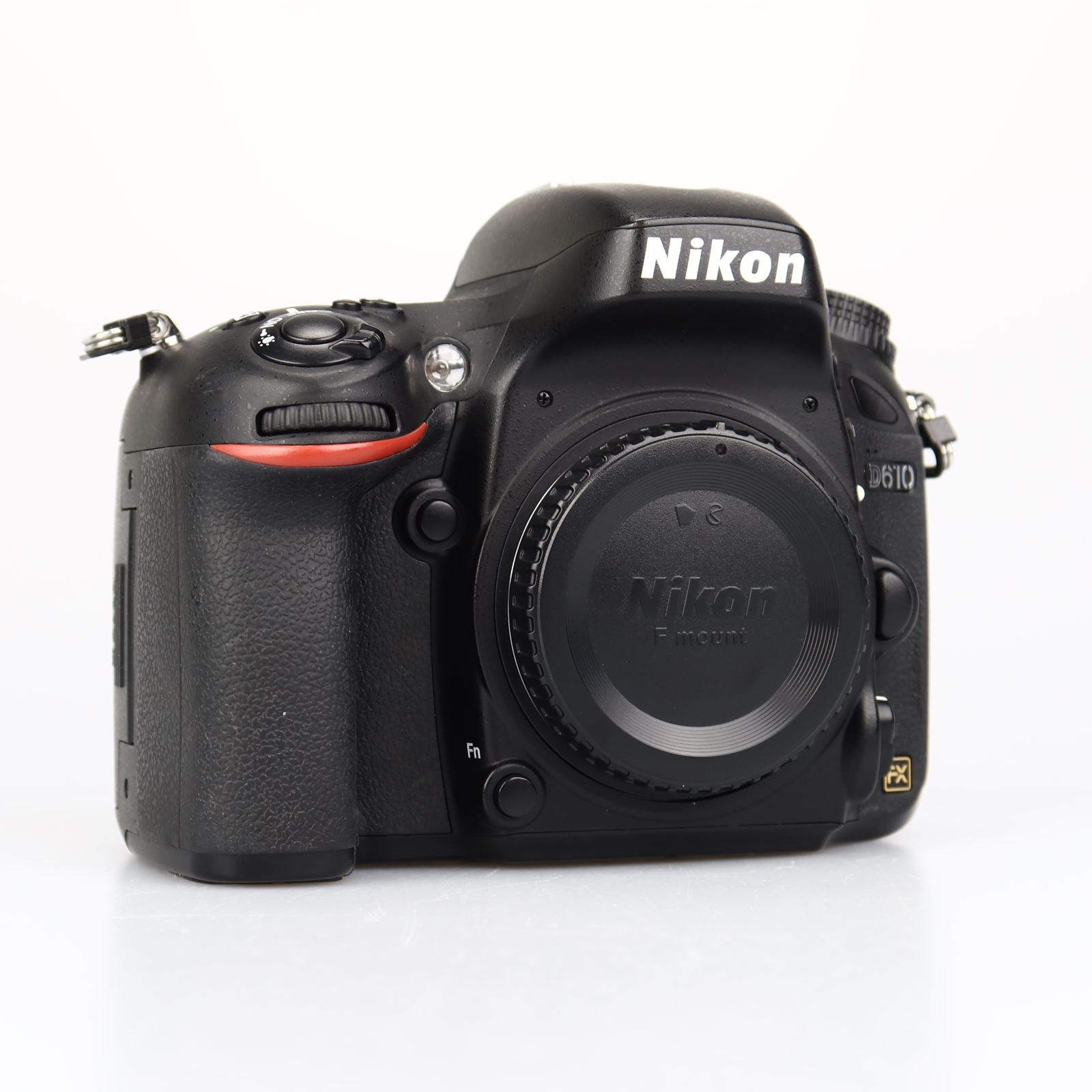(Myyty) Nikon D610 runko (SC: 7715) (käytetty)