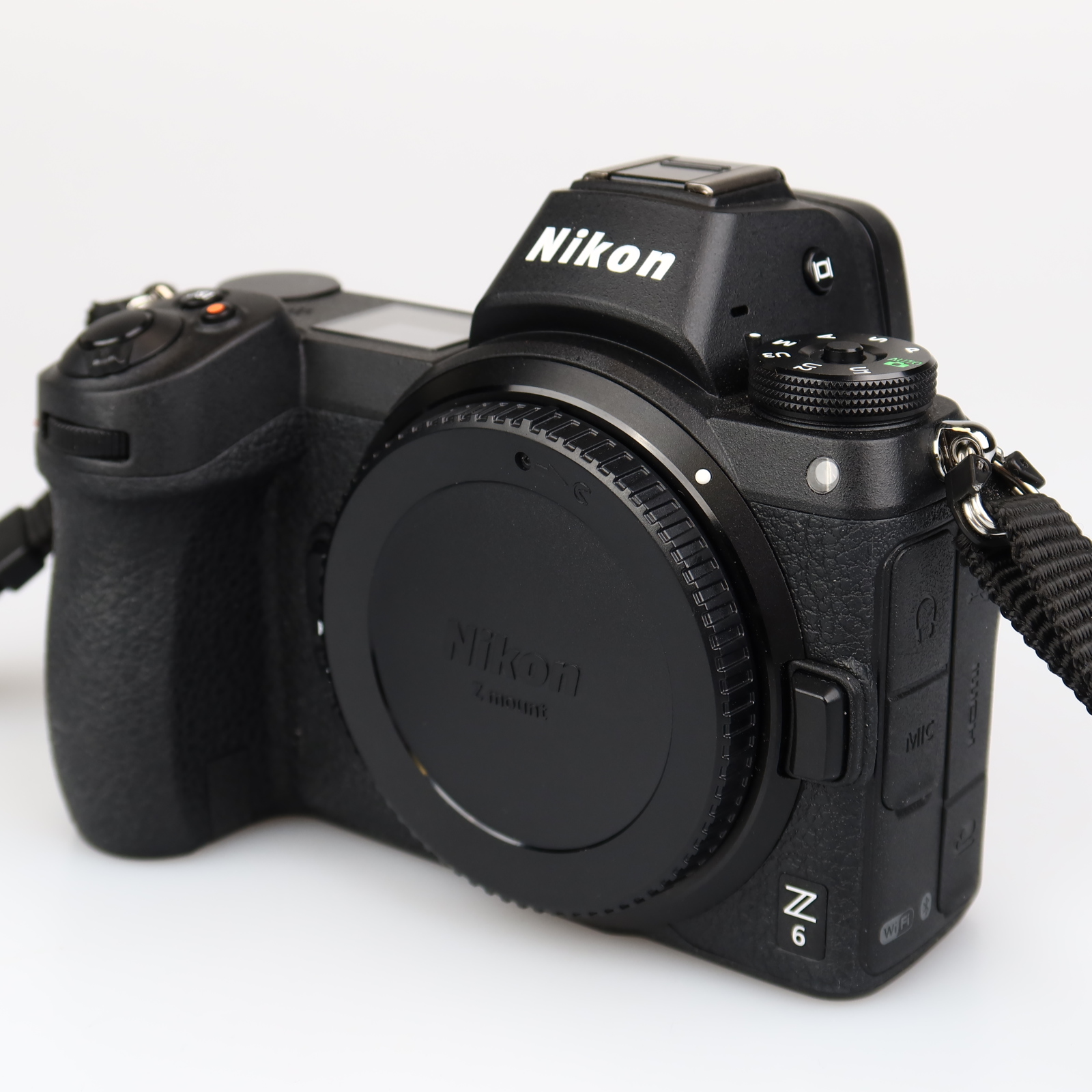 (Myyty) Nikon Z6 runko (SC: 9760) (käytetty) Takuu