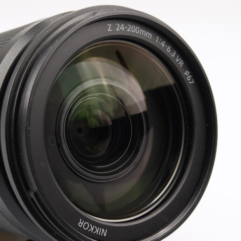 (Myyty) Nikon Nikkor Z 24-200mm f/4-6.3 VR (käytetty)