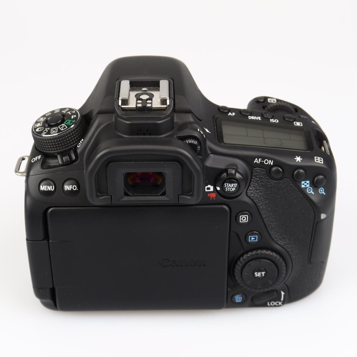 (Myyty) Canon EOS 80D runko (SC 2635) (käytetty)