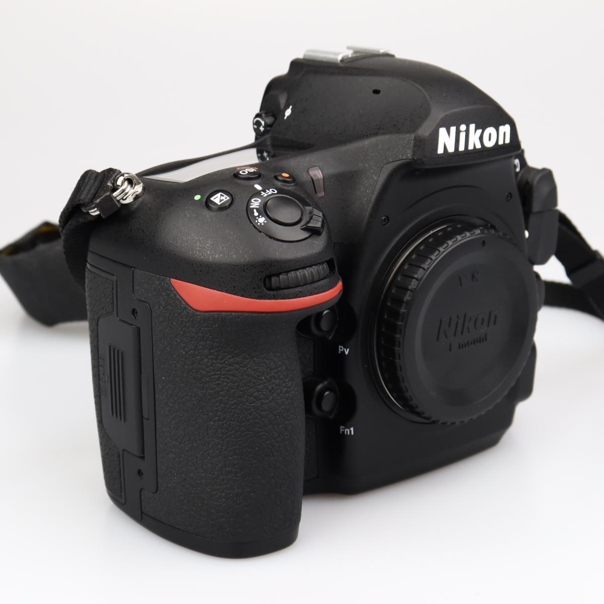 (Myyty) Nikon D850 runko (SC 209100) (käytetty)