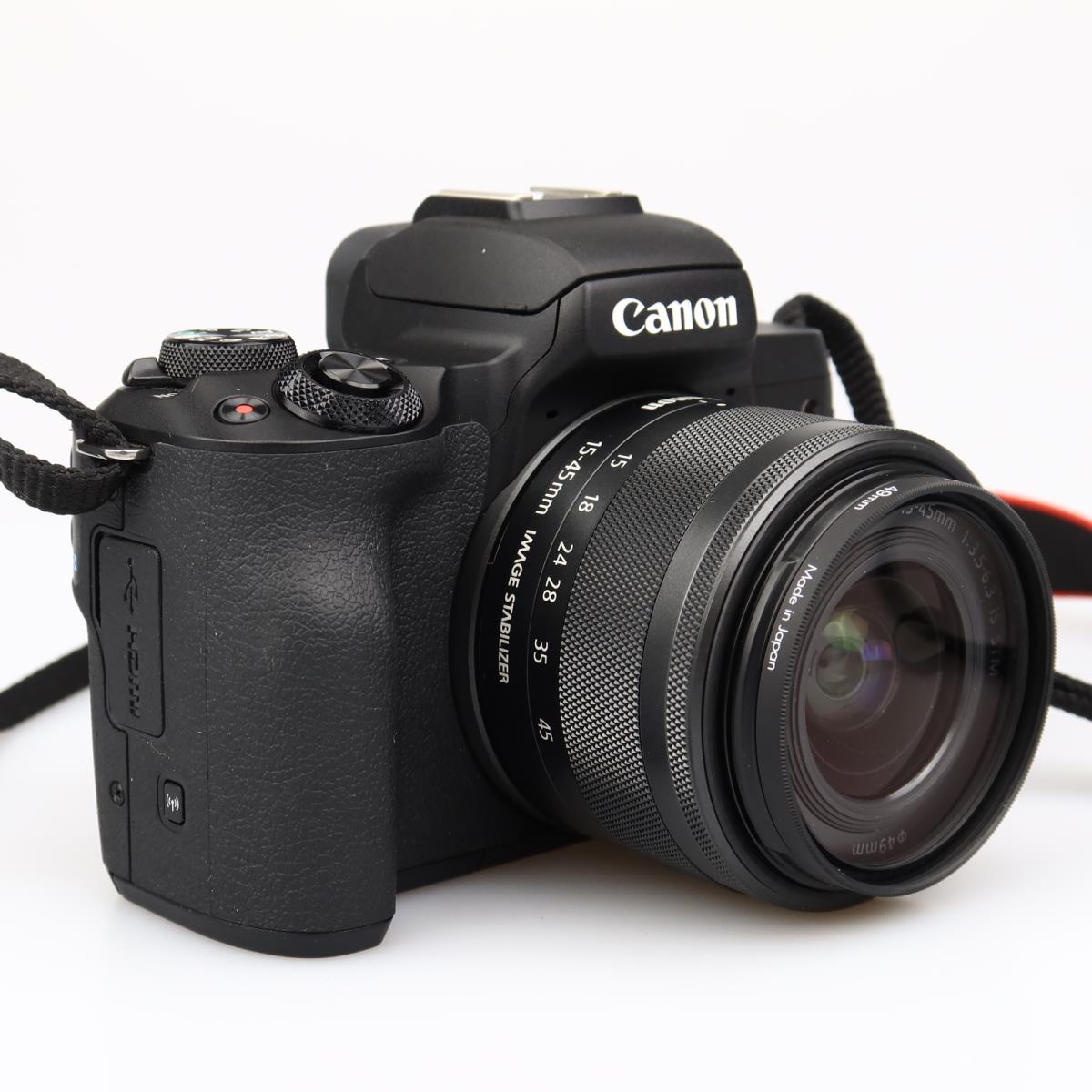 (Myyty) Canon EOS M50 Mark II + 15-45mm Kit - Musta (käytetty)