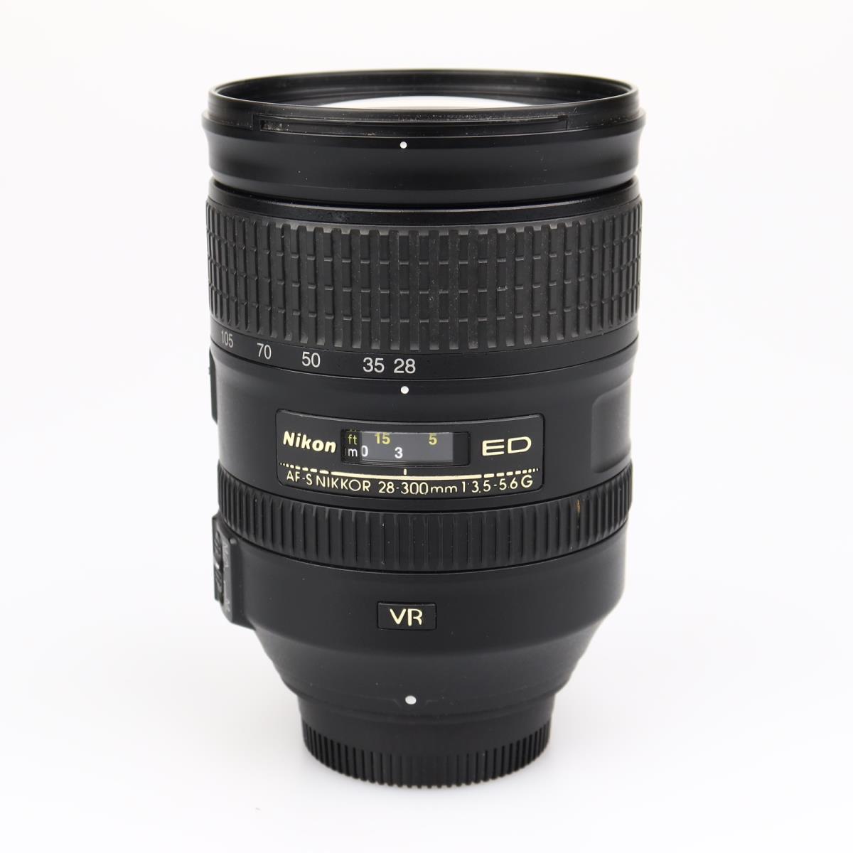 (Myyty) Nikon AF-S Nikkor 28-300mm f/3.5-5.6G ED VR (käytetty)