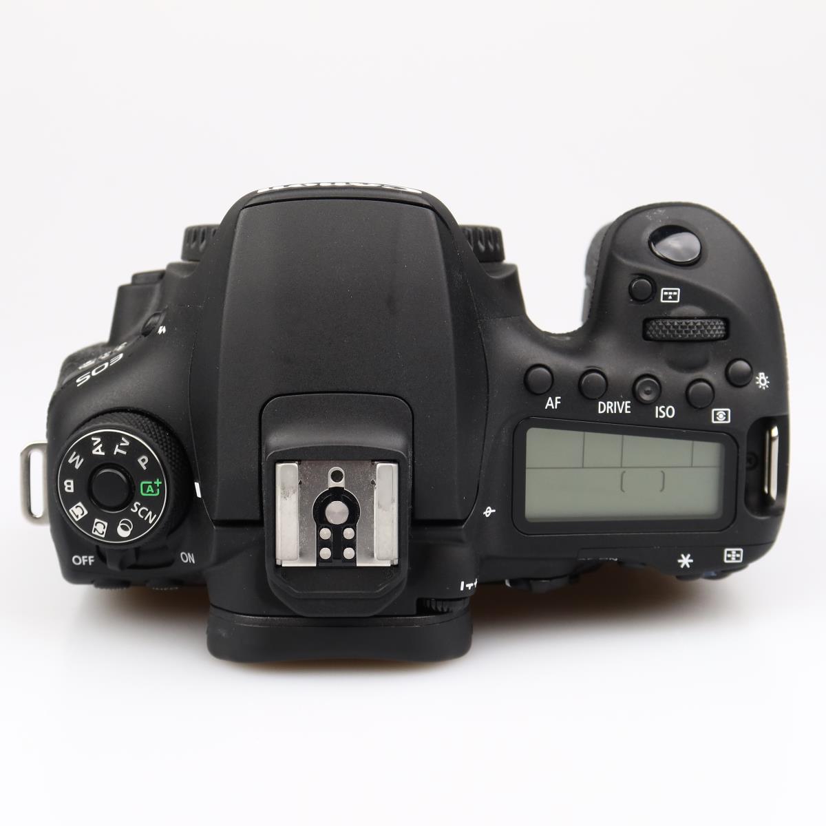 (Myyty) Canon EOS 90D runko (SC: max 10k) (käytetty)