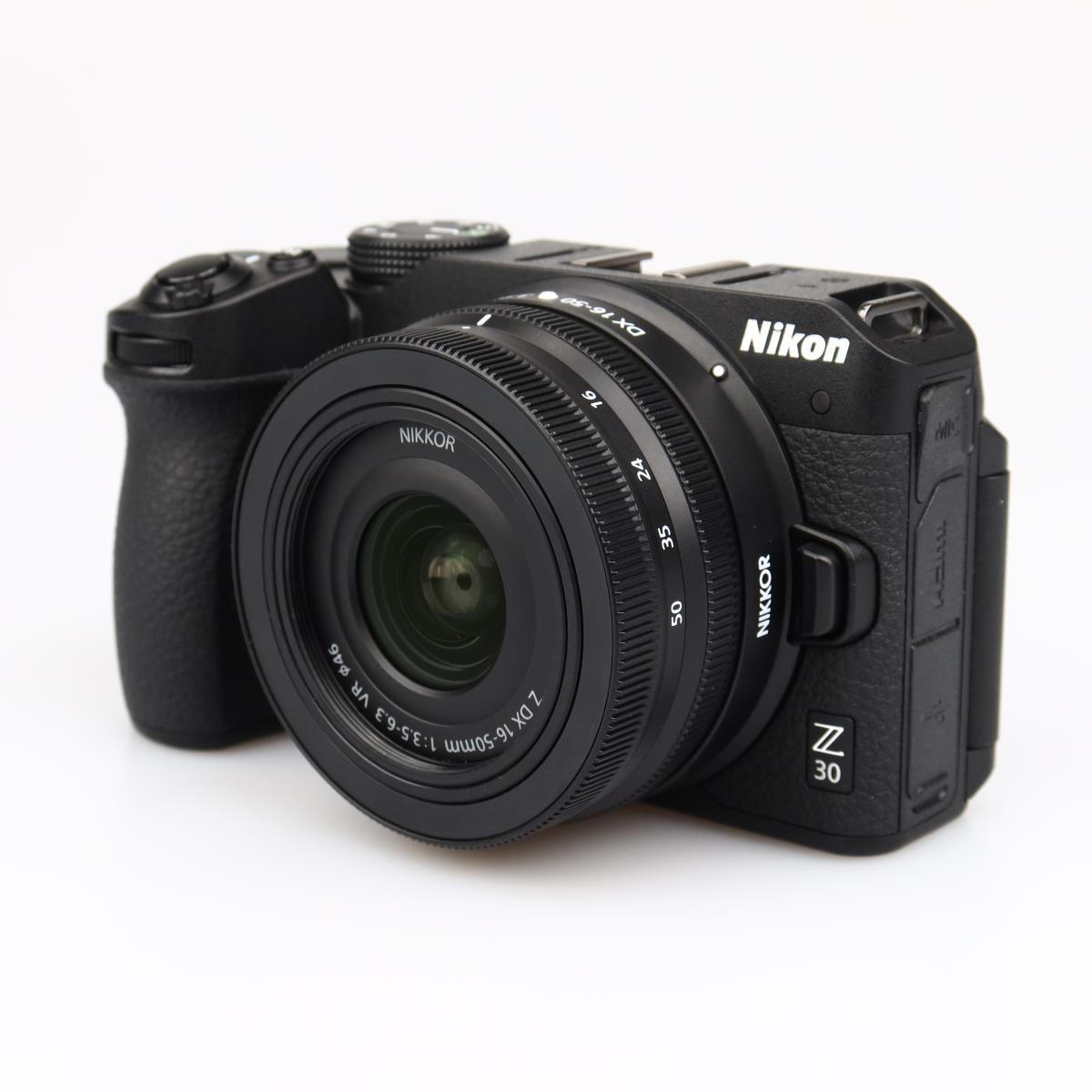 (Myyty) Nikon Z30 + 16-50mm kit (sc 300) (käytetty) (takuu)