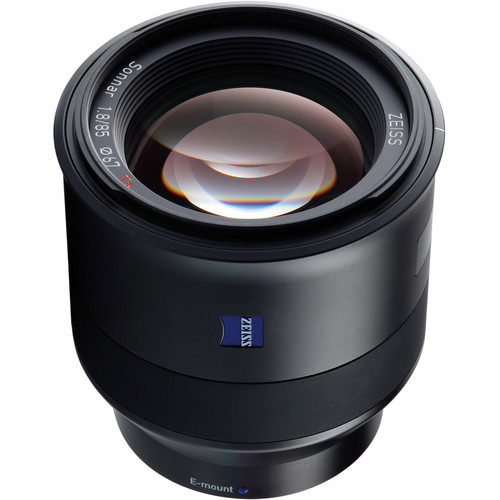 Zeiss Batis 85mm f/1.8 (Sony FE) -objektiivi