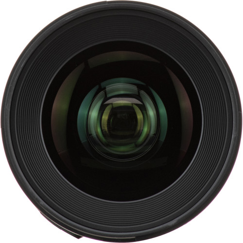 Sigma 28mm f/1.4 DG HSM Art (Canon) -objektiivi