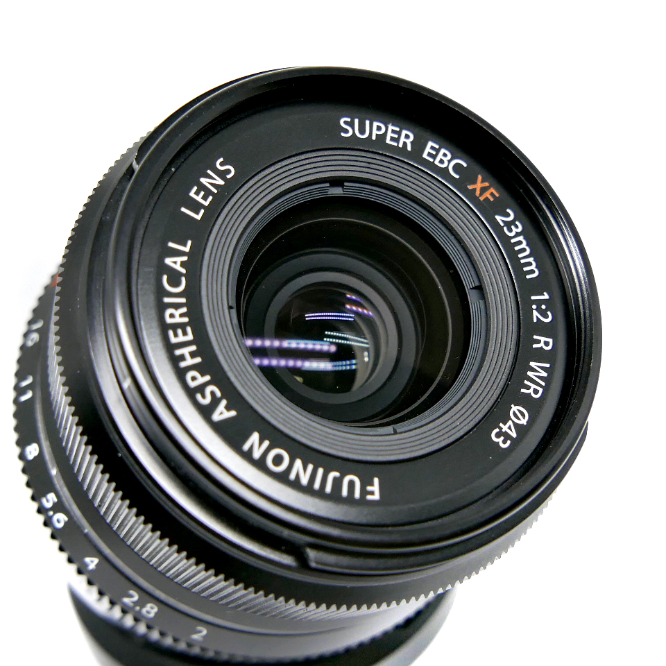 (Myyty) Fujifilm Fujinon XF 23mm f/2 R WR -musta (käytetty)