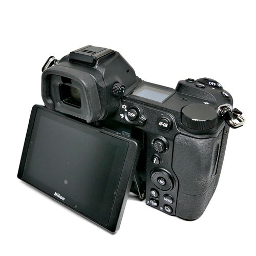 (Myyty) Nikon Z7 -runko + FTZ-adapteri (SC:1705) (käytetty)