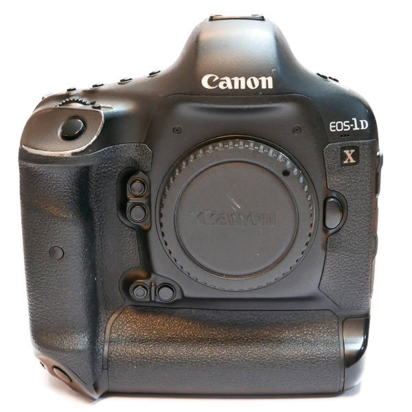 (Myyty) Canon EOS 1DX runko (Käytetty)