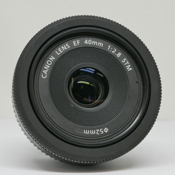 (Myyty) Canon EF 40mm f/2.8 STM (Käytetty)