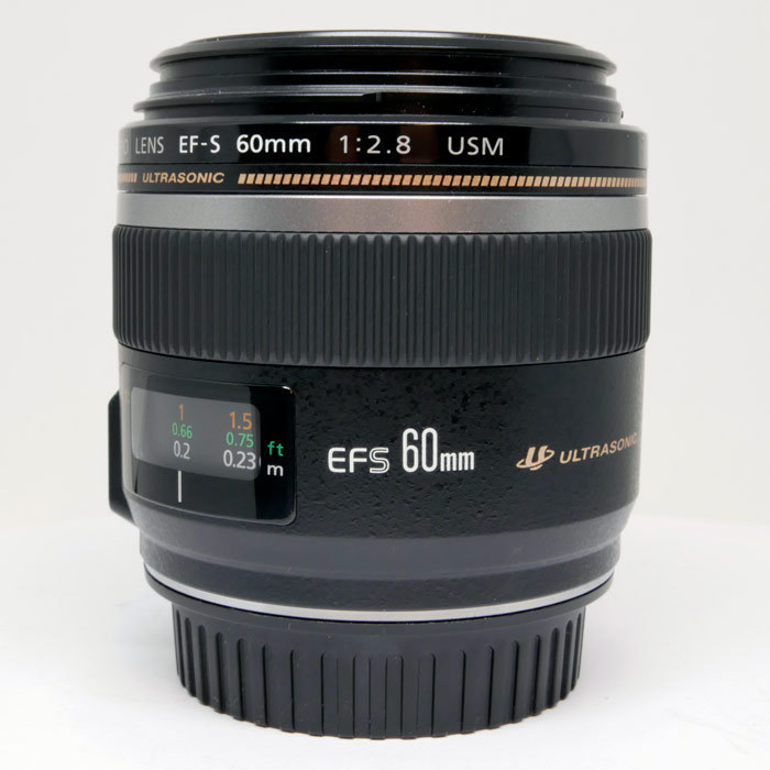 (Myyty) Canon EF-S 60mm f/2.8 USM Macro (käytetty)