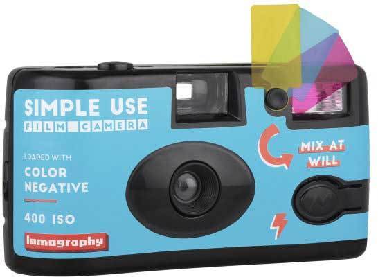 Lomography Simple Use kertakäyttökamera 36-kuvan värifilmillä