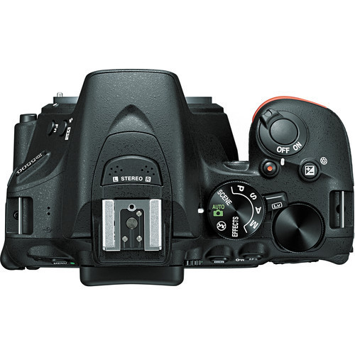 Nikon D5500 + 18-140mm VR Kit
