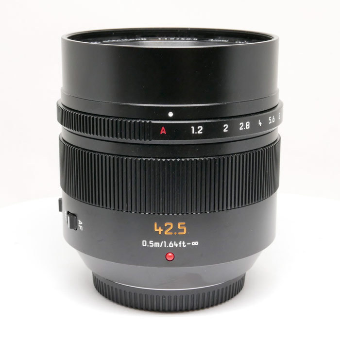 (Myyty) Panasonic Leica DG Nocticron 42.5mm f/1.2 ASPH (käytetty)