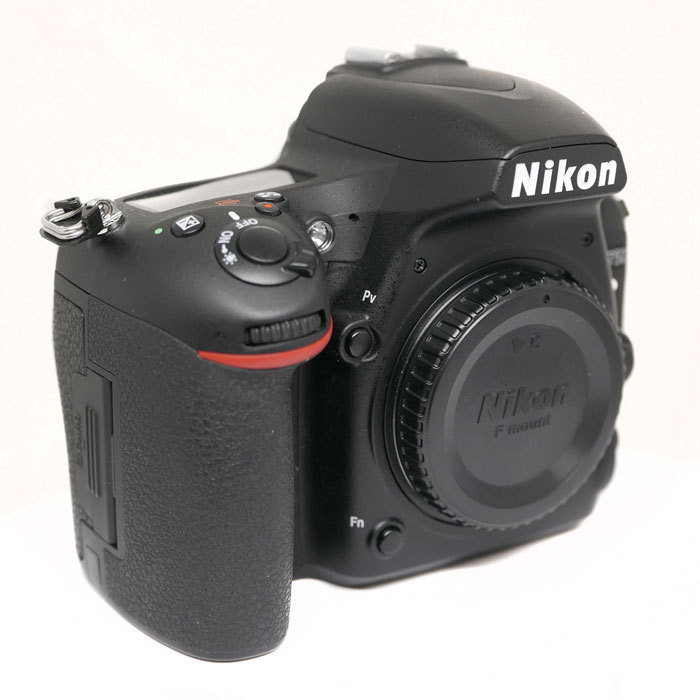 (Myyty) Nikon D750 (SC:9718) (käytetty)