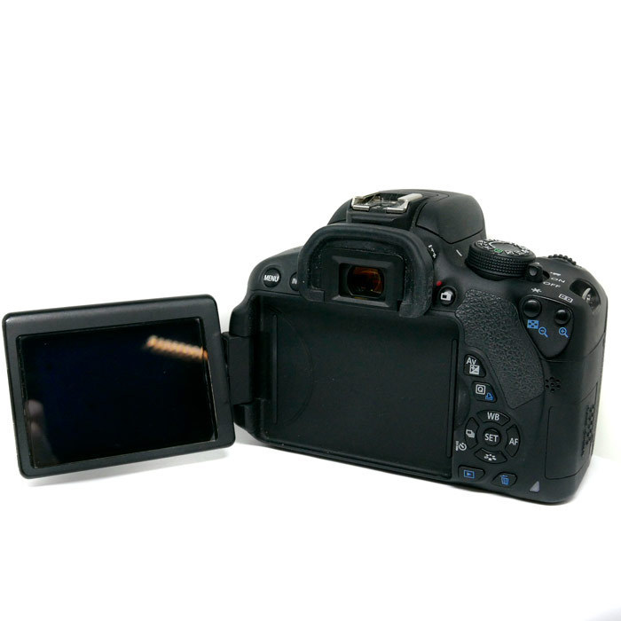 (Myyty) Canon EOS 700D runko (SC: 27766) (käytetty)