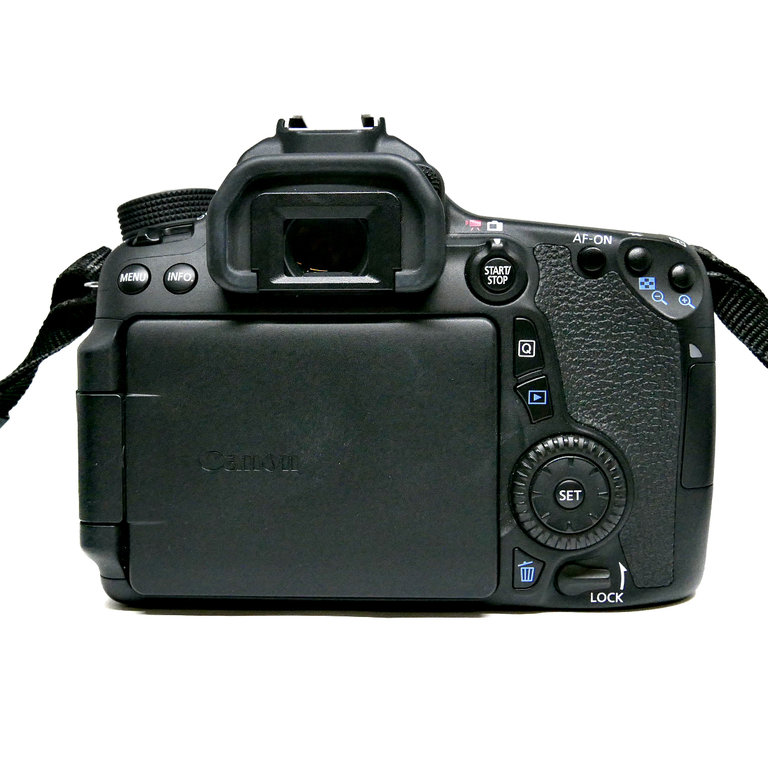 (Myyty) Canon EOS 70D runko (SC:12100) (käytetty)