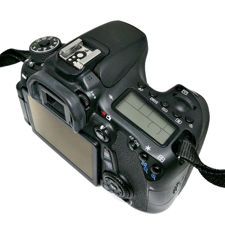 (Myyty) Canon EOS 70D runko (SC:12100) (käytetty)