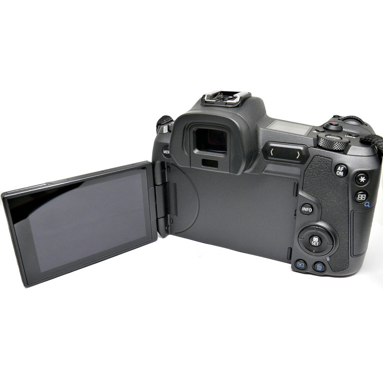 (Myyty) Canon EOS R runko + EF-EOS-R adapteri (käytetty)