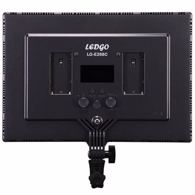 Ledgo LG-E268C kahden LED-valon Light Kit jalustoilla ja laukulla