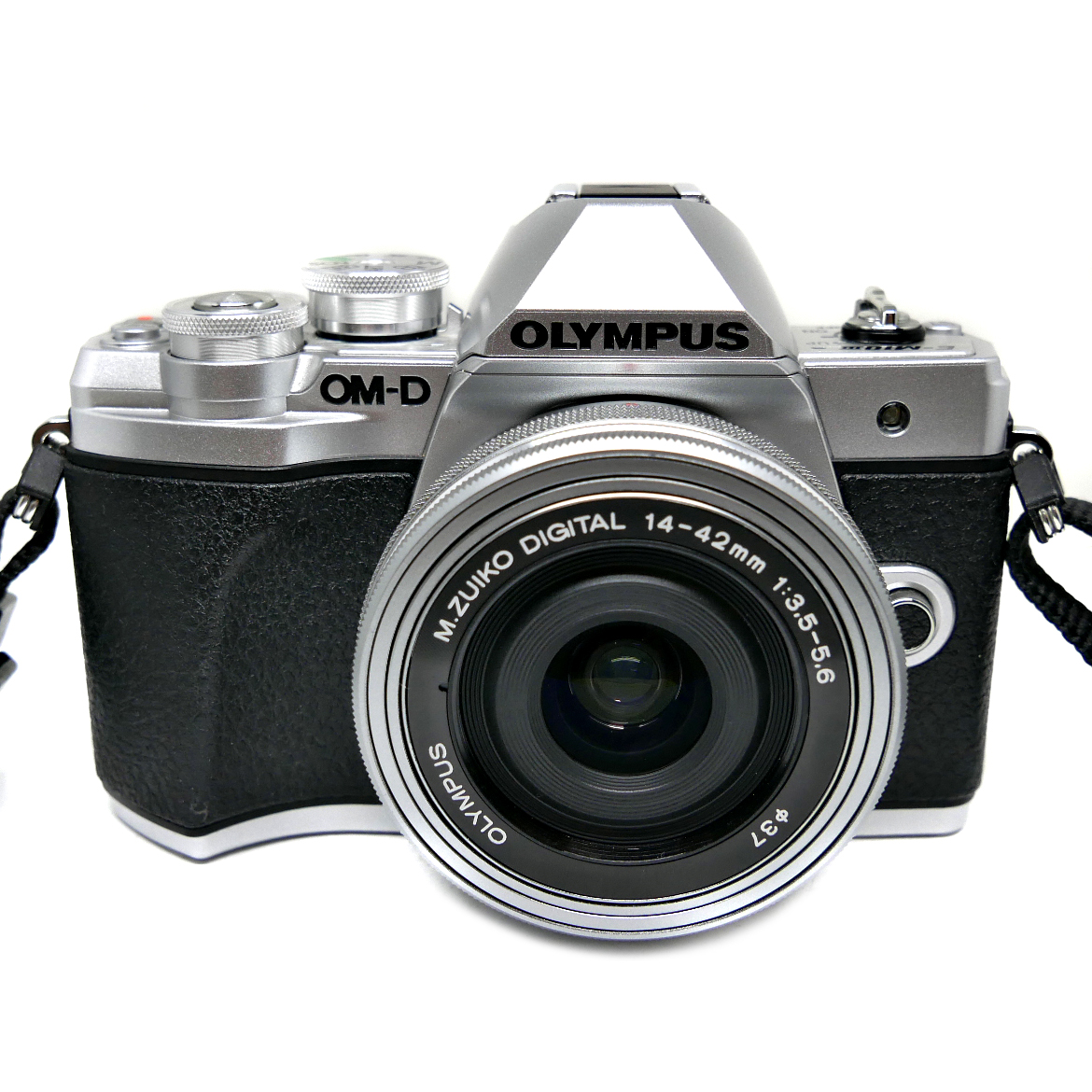 (Myyty) Olympus OM-D E-M10 III + 14-42mm (SC:11110) (käytetty) (takuu)