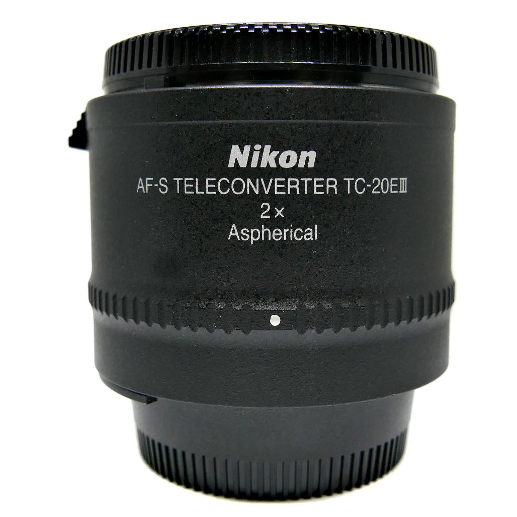 (Myyty) Nikon TC-20E III 2x telejatke (käytetty)