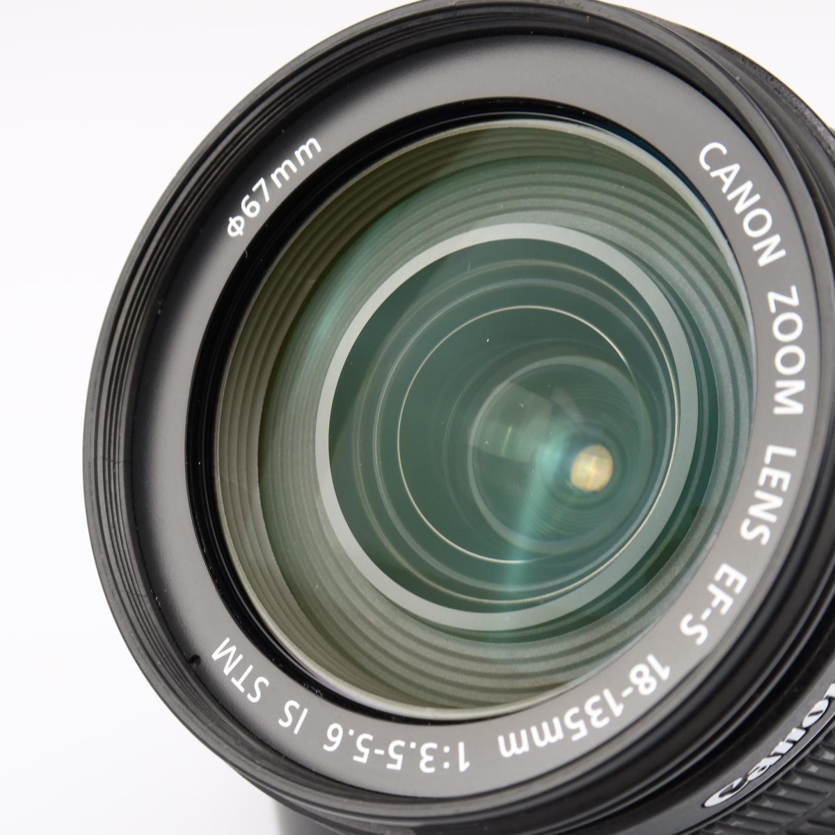 (Myyty) Canon EF-S 18-135mm f/3.5-5.6 IS STM zoom-objektiivi (käytetty)