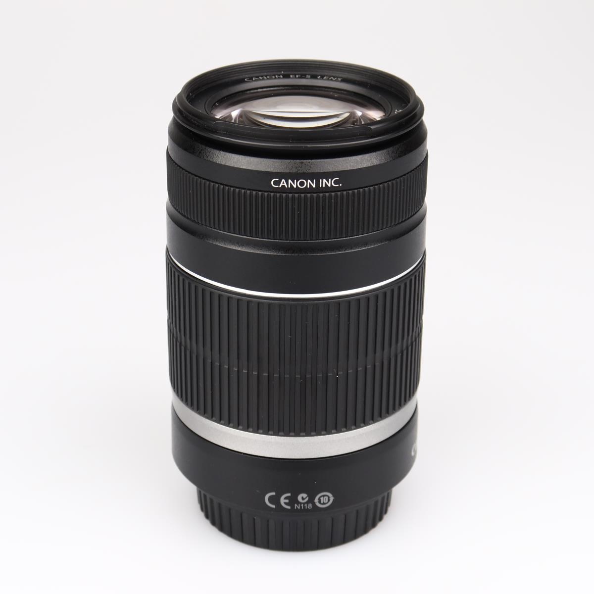 (Myyty) Canon EF-S 55-250mm f/4-5.6 IS zoom-objektiivi (käytetty)