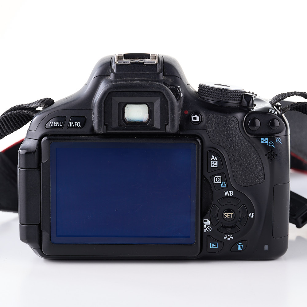 (Myyty) Canon EOS 600D + 18-55mm (SC: 17350) (käytetty)
