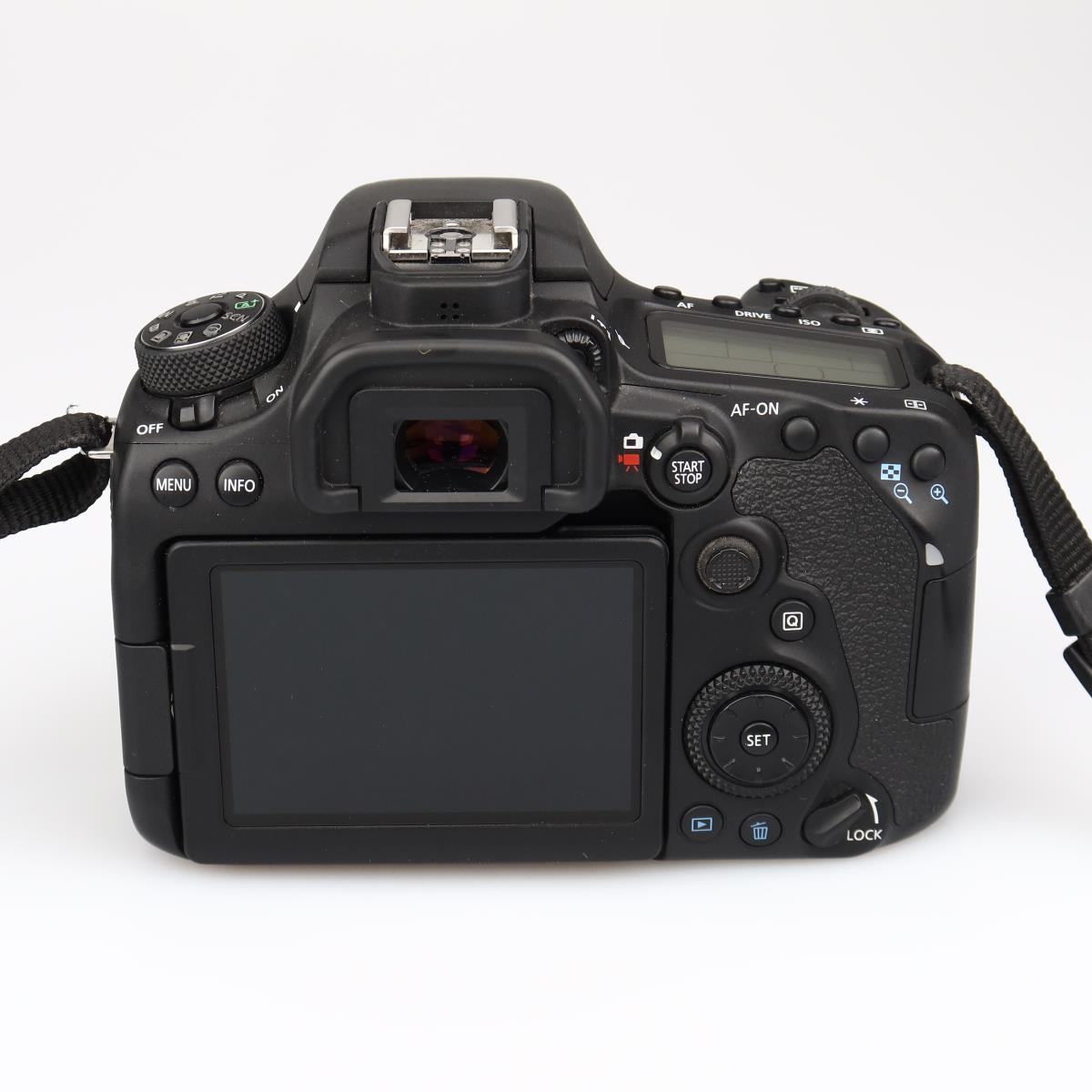 (Myyty) Canon EOS 90D runko (SC: max 7000) (käytetty) (takuu)