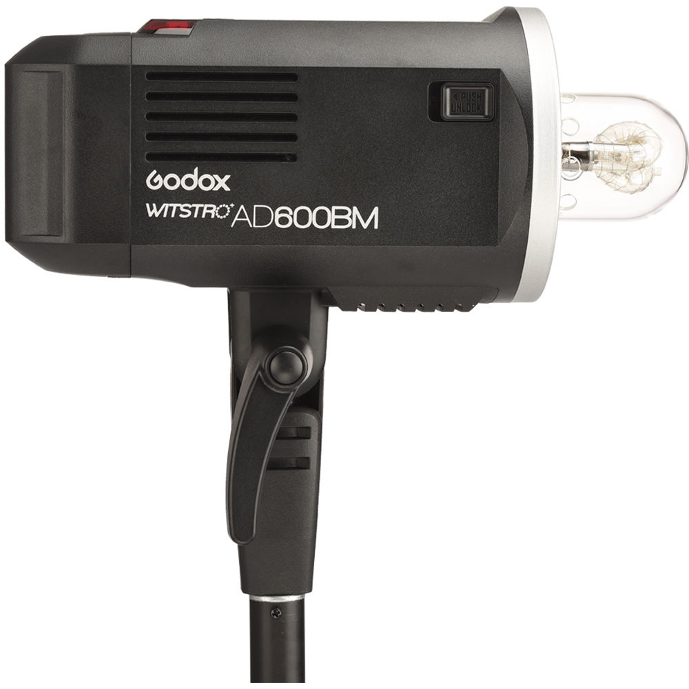 Godox Witstro AD600BM -akkukäyttöinen salama