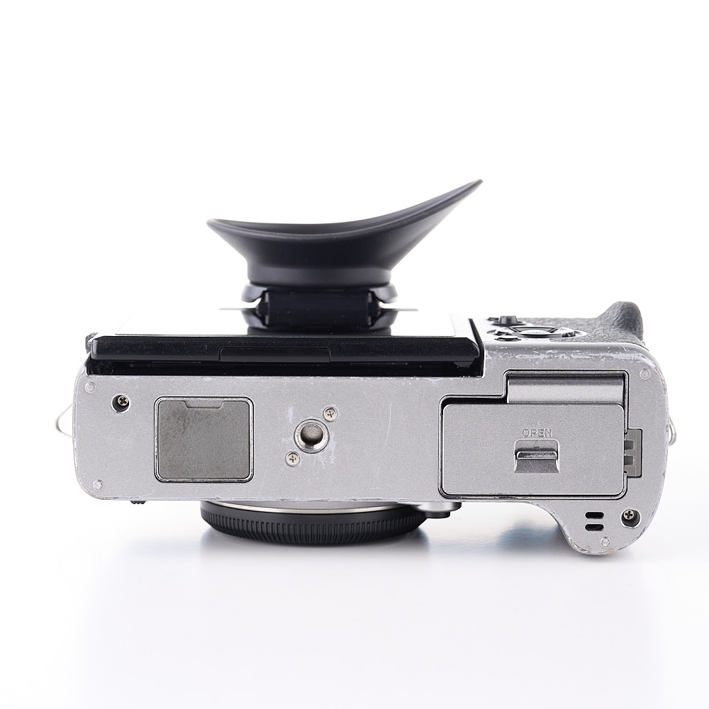 (Myyty) Fujifilm X-T3 (SC: 100) (käytetty)