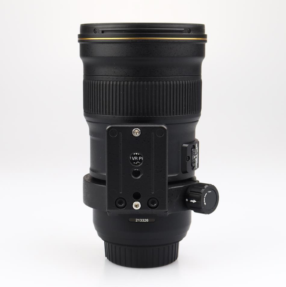Nikon AF-S Nikkor 300mm f/4E PF ED VR (käytetty)